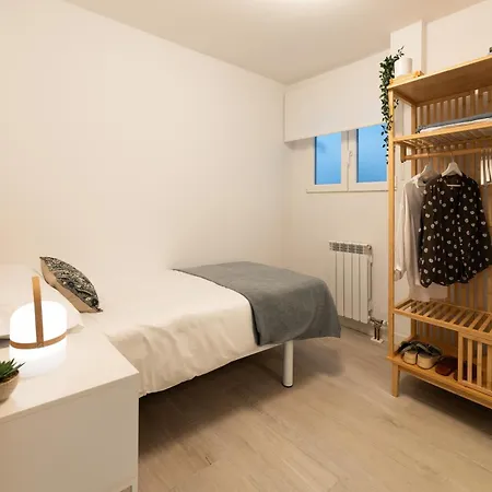 Amara Tower 14 *